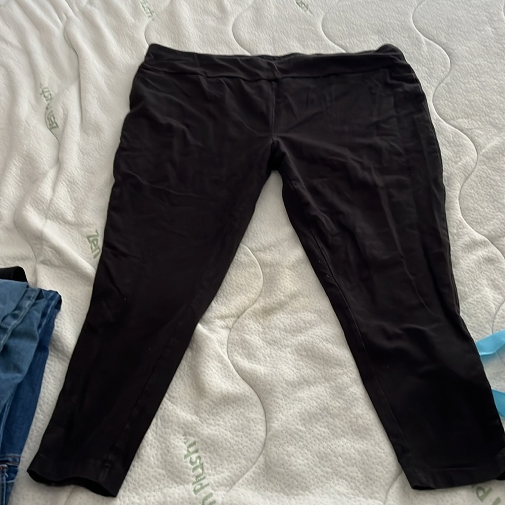 Terra and sky black leggings